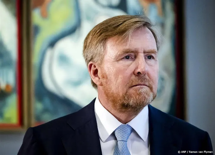 koning vertrekt bij nationaal holocaustmuseum weer boegeroep