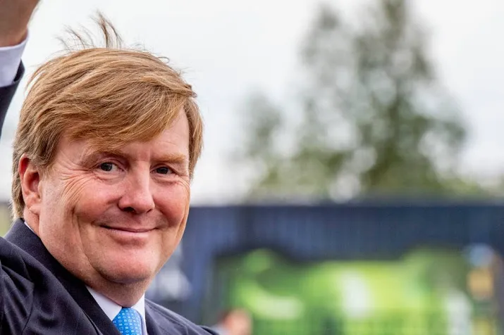 koning viert 100 jaar hoogovens