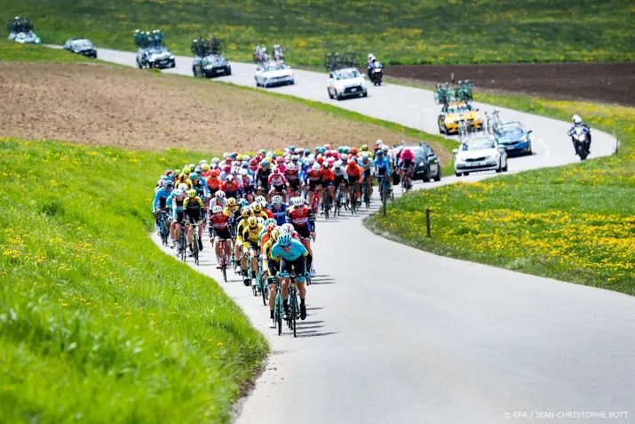 koninginnenrit romandie ingekort wegens kou