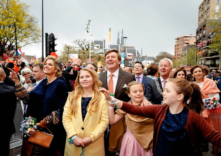 koningshuis kost veel meer dan begroot