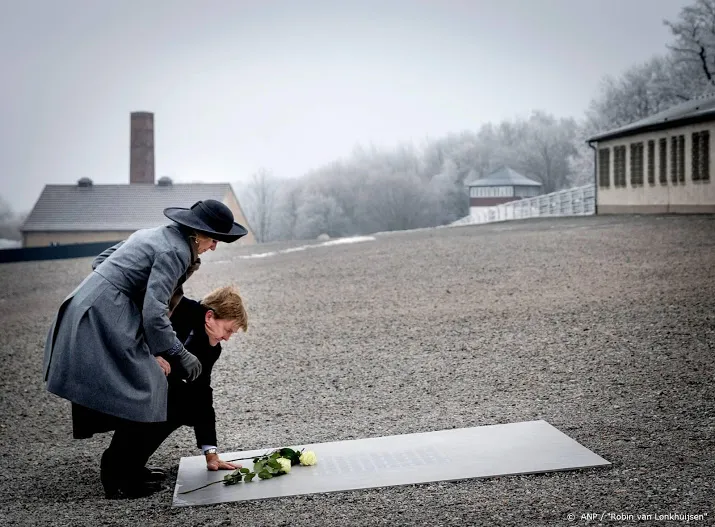 koningspaar en rutte zijn aanwezig bij herdenking auschwitz