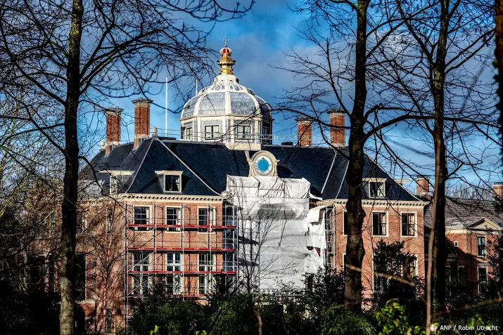 koninklijk gezin verhuisd naar huis ten bosch