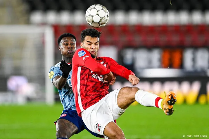 koopmeiners az onnodig verloren van ajax