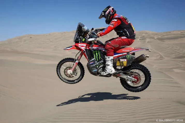 koploper brabec uit dakar rally met motorpech