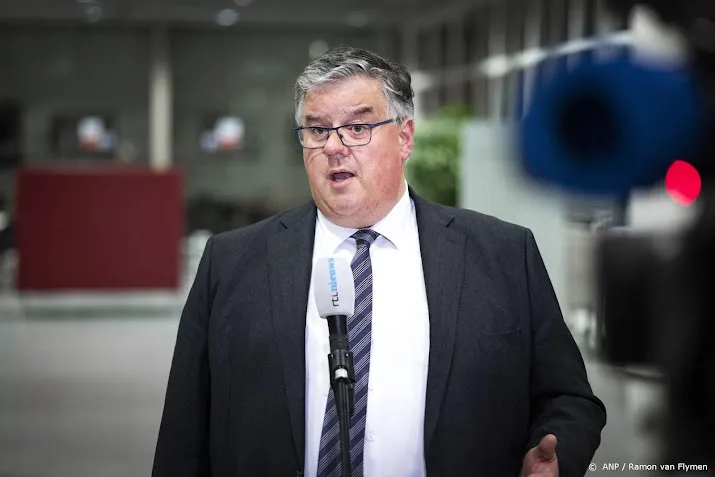 kosten van opvang vluchtelingen op agenda burgemeesters
