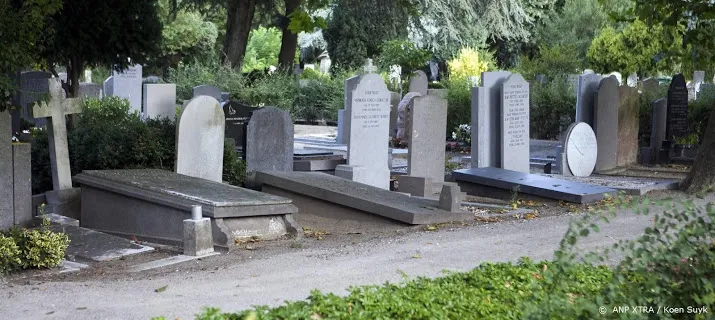 kosten voor een graf stijgen tot boven 3000 euro