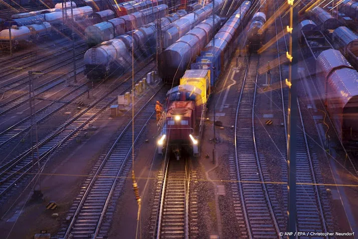 krant deense vervoerders hebben interesse in db schenker