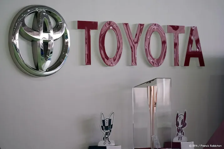krant toyota verlaagt productie met een vijfde door chiptekort