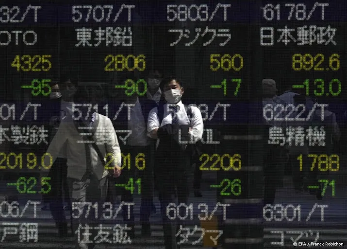krimp voor japanse economie door zwakke handel en omikron
