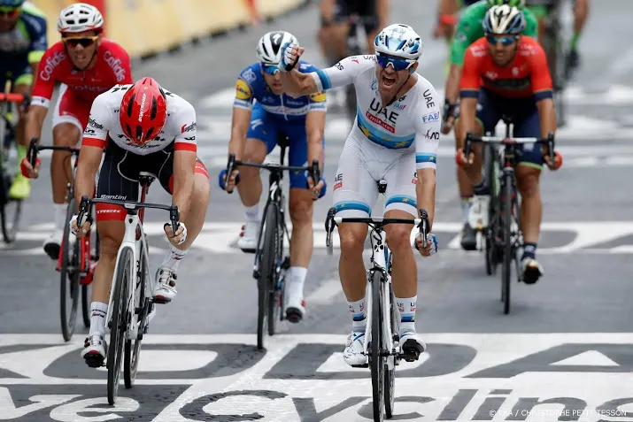 kristoff sprint naar etappezege in oman