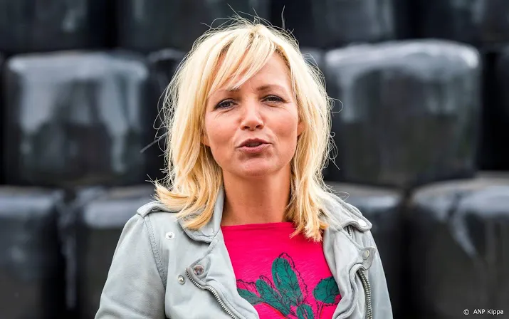 kro moet strenger zijn op schnabbels yvon