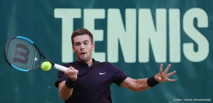 kroaat coric meldt zich af voor wimbledon