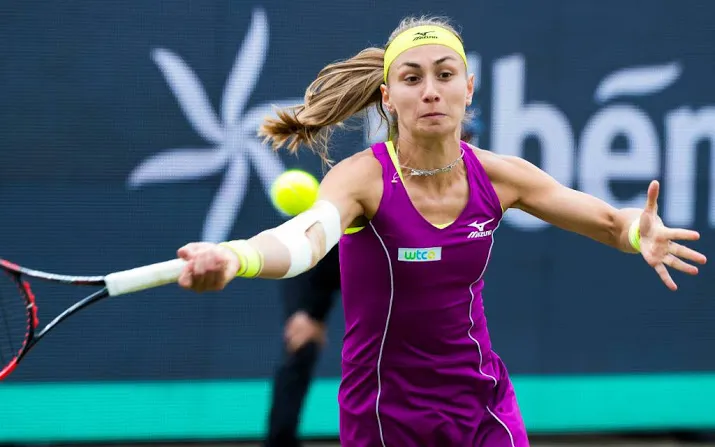 krunic klopt vermoeide flipkens in finale