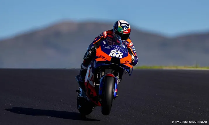 ktm coureur oliveira wint slotrace motogp in portugal