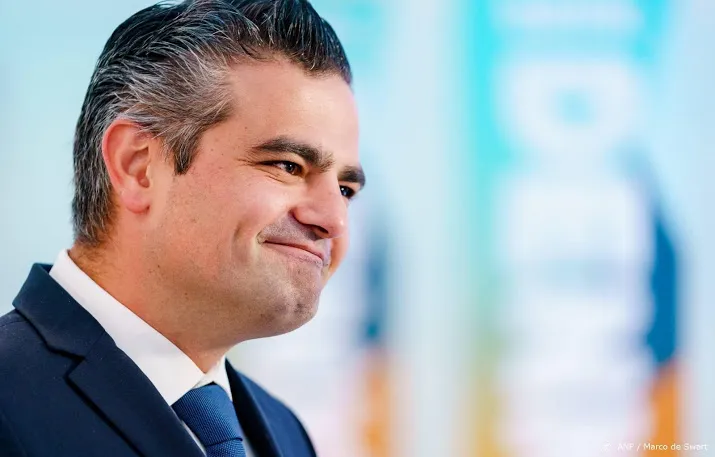 kuzu wil na verkiezingen toch tweede kamer in voor denk