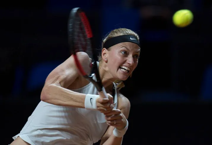 kvitova bereikt eindstrijd in eigen land