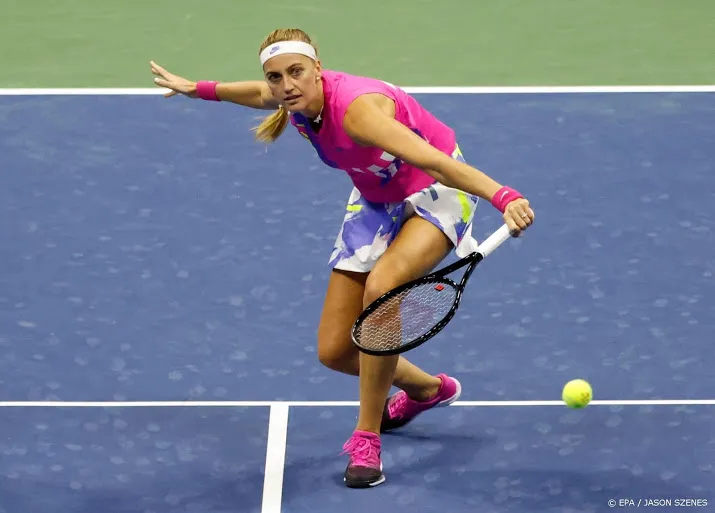 kvitova na korte inzinking naar achtste finales us open