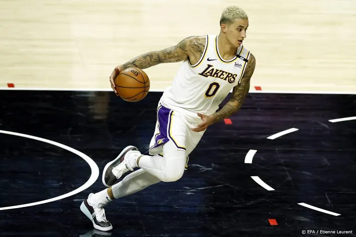 la lakers wint in nba eindelijk weer eens van raptors