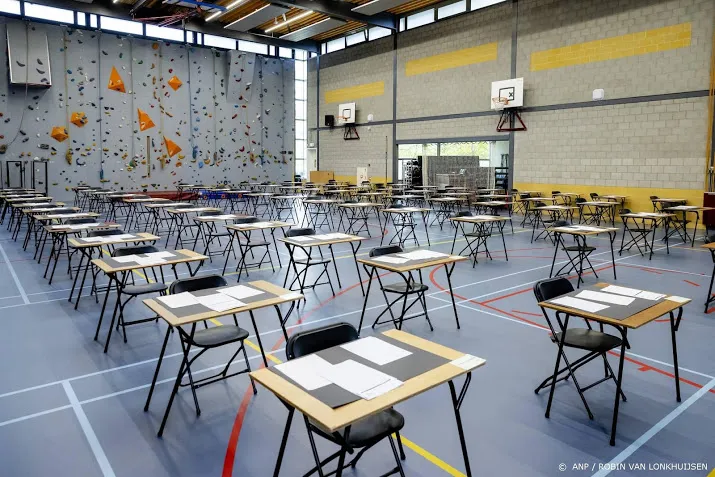 laat leerlingen niet in het ongewisse bij kwijtgeraakte examens