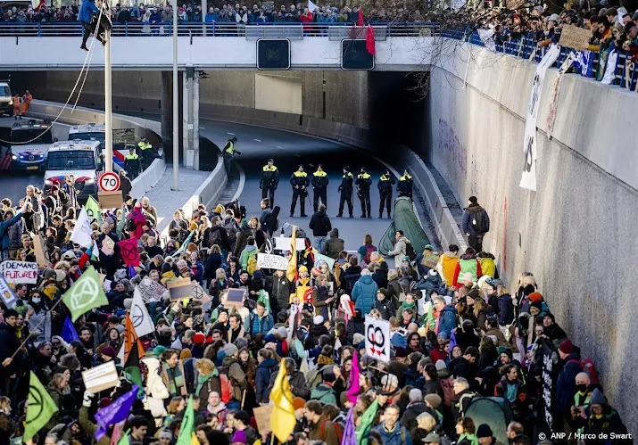 laatste demonstranten van extinction rebellion vrijgelaten