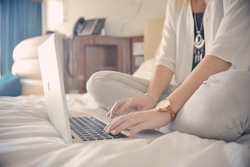 laptop hq pexels