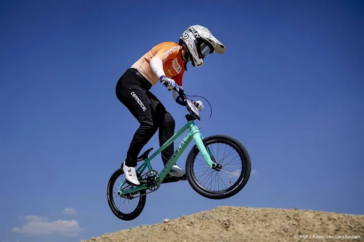 laura smulders grijpt naast medailles bij wk bmx