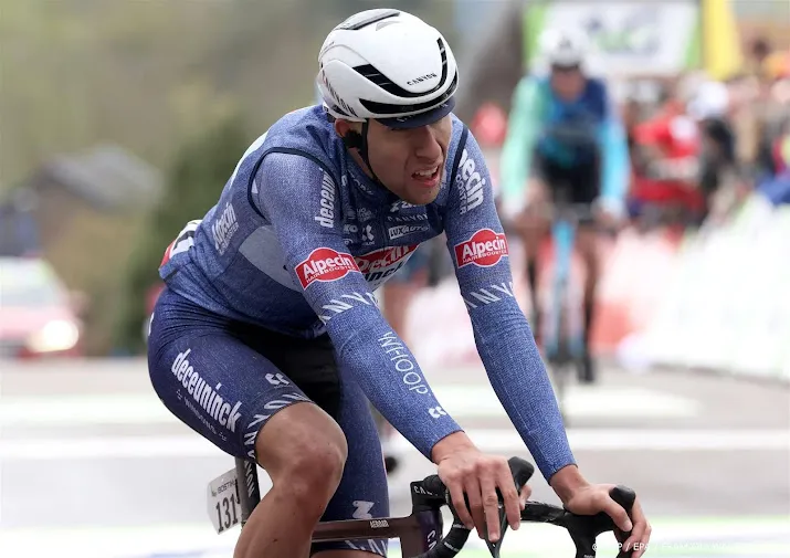 laurance neemt leiderstrui over van nys in ronde van noorwegen