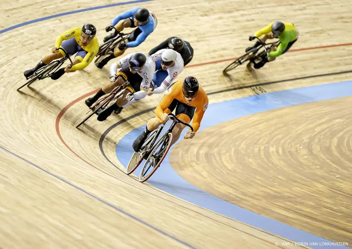 lavreysen en hoogland in finale keirin op wk baanwielrennen