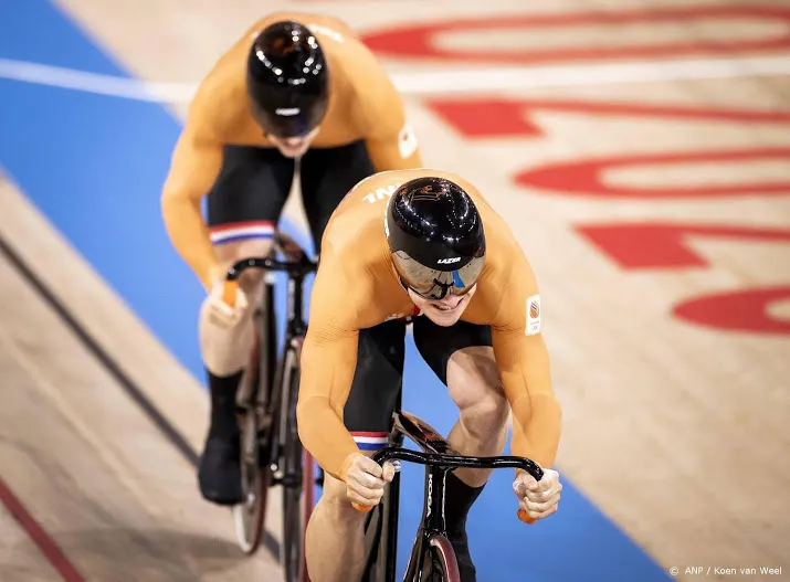 lavreysen trekt stand gelijk in olympische sprintfinale