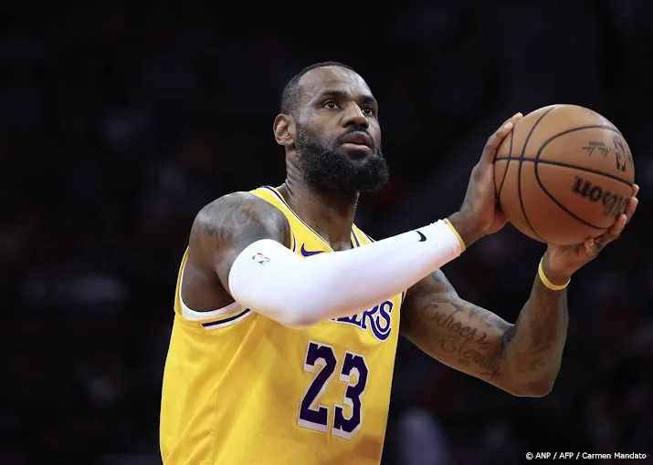 lebron james eerste nba speler die 40 000 punten scoort