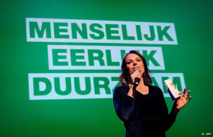 leden groenlinks stemmen over een fractie met pvda in senaat
