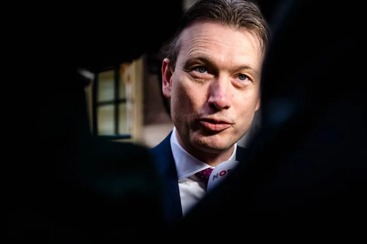 leugen zijlstra haalt russische pers