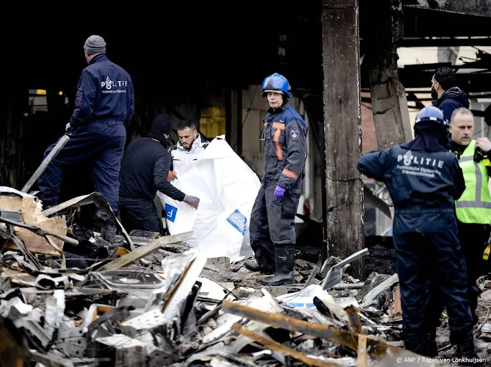 lichaam onder puin vandaan gehaald bij pand explosie rotterdam