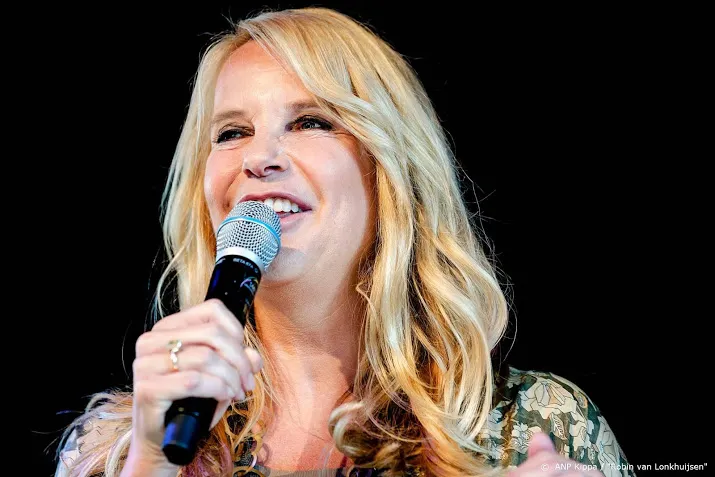 linda de mol speelt in remake italiaanse tragikomedie