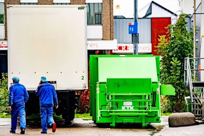 link listeriadoden en fabriek woensdag gelegd