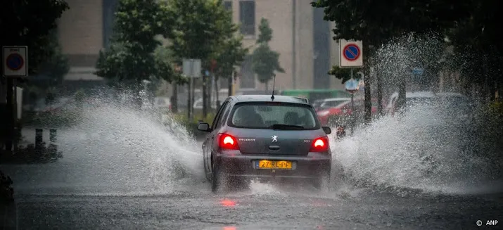 lokaal veel wateroverlast door wolkbreuken