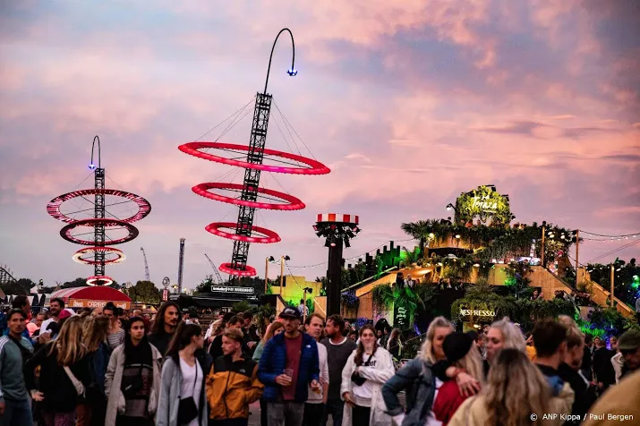lowlands maakt eerste namen voor line up bekend