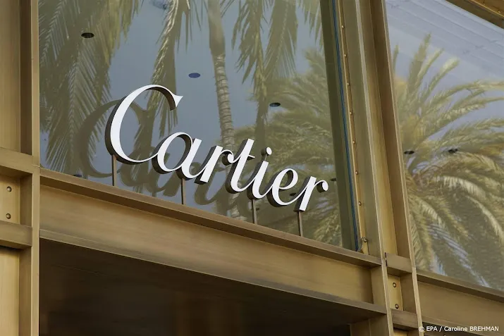 luxeconcern richemont ziet opleving verkopen in china