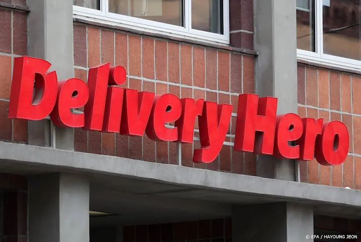 maaltijdbezorger delivery hero verwacht kleiner verlies dit jaar