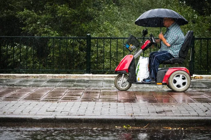 maatregelen nodig voor veiliger scootmobiel