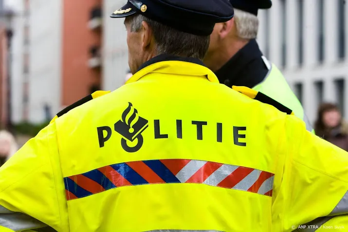 magneetvissers vinden pistool in amsterdam