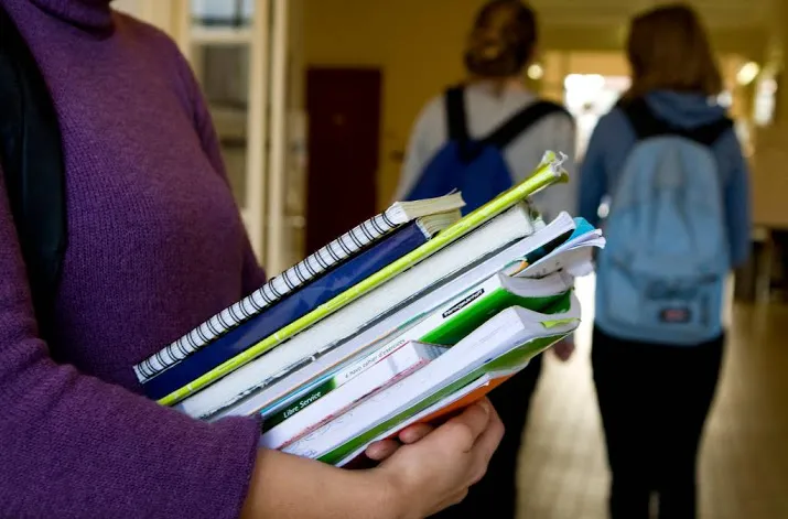 mammoetwet bijna iedereen naar school