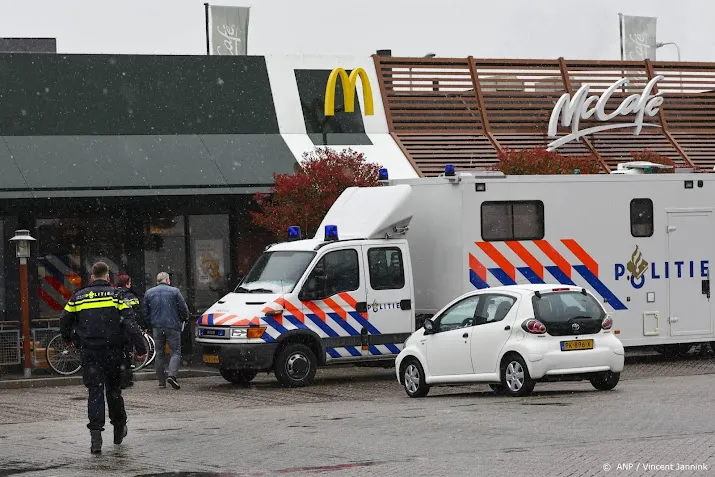 man 32 vast voor dodelijke schietpartij in mcdonalds