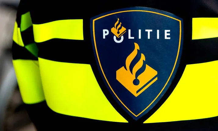man dood in woning losser vrouw aangehouden