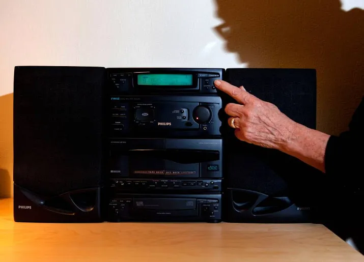 man zorgt voor overlast met andre hazes muziek