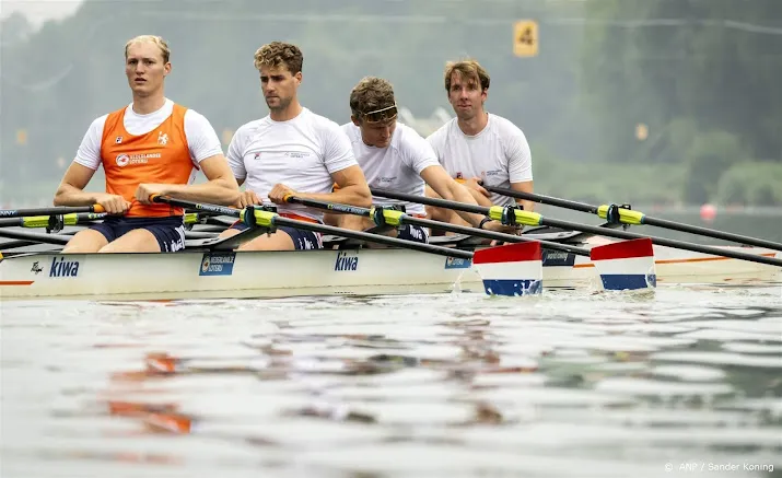 mannen dubbelvier bezorgen nederlandse roeiploeg derde gouden plak