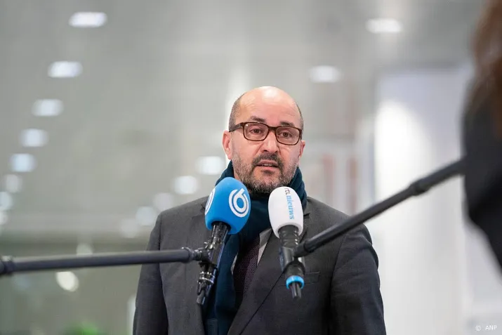 marcouch stop met mijn naam te noemen als opvolger asscher