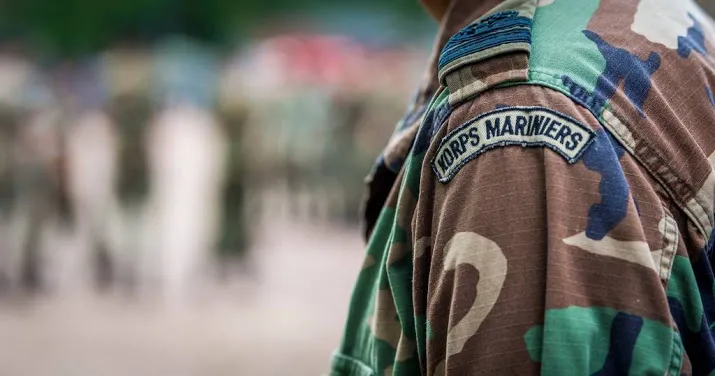 mariniers opgepakt om geweld in rotterdam