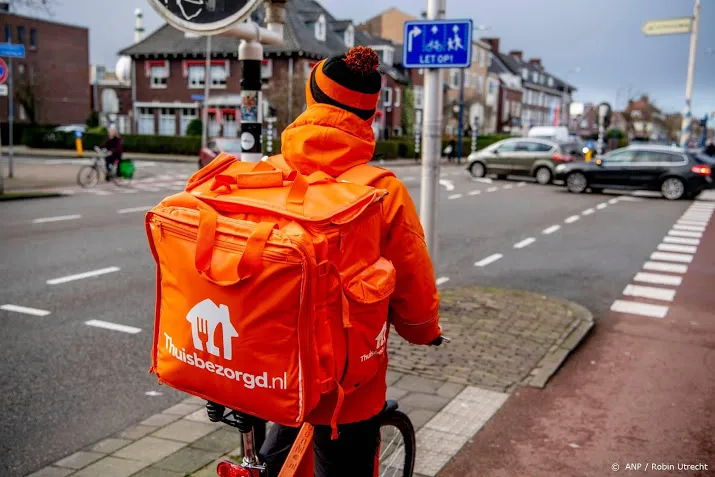 marktplaats weert advertenties voor jassen maaltijdbezorgers