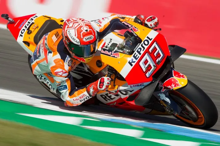 marquez verovert pole in motogp in tt assen
